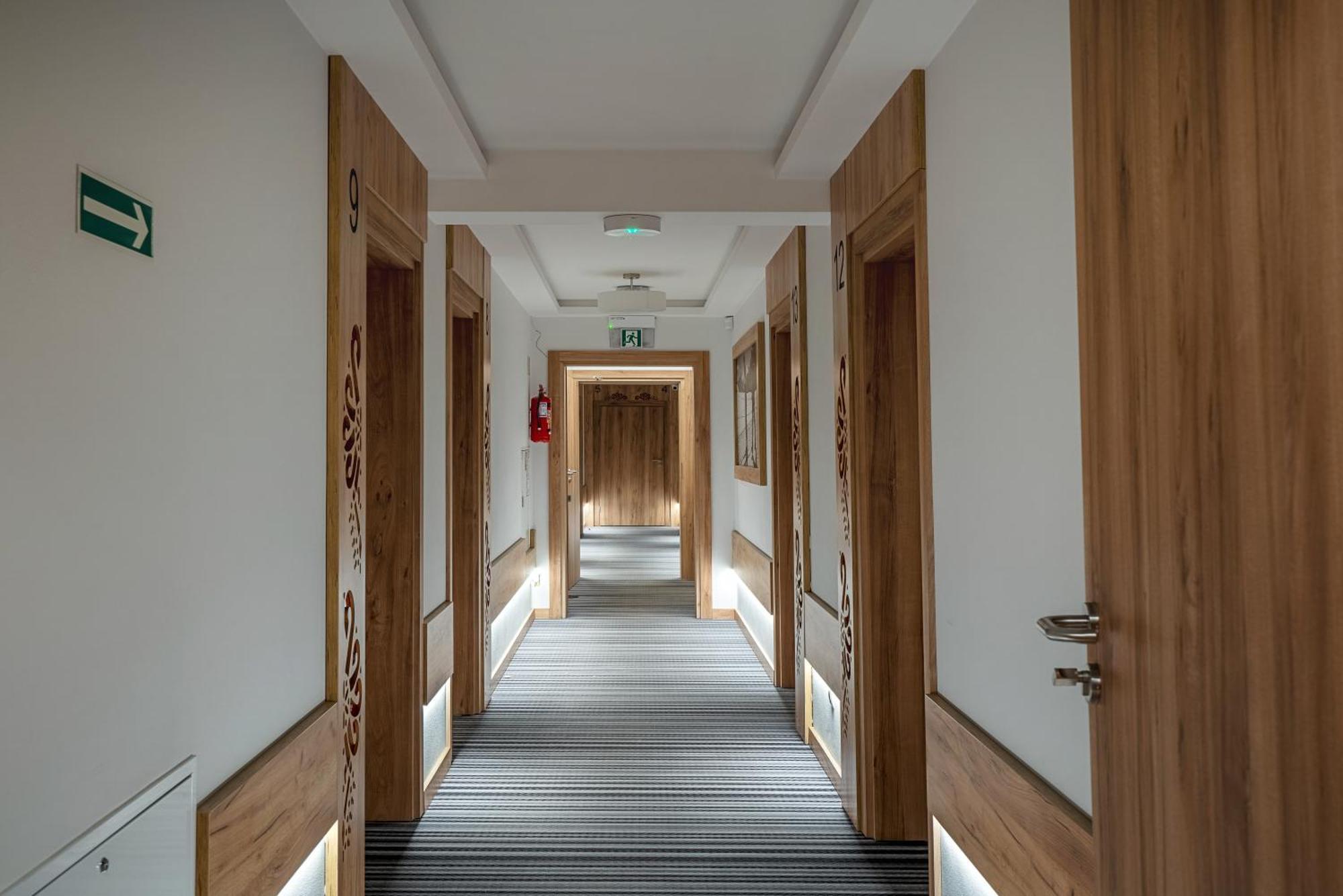 Parzenica B&B - Wyjatkowa I Jedyna!!! Sprawdz Nas A Nie Pozalujesz! Bialka Tatrzanska Exterior foto